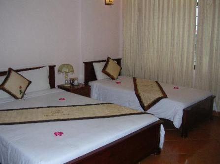 Holiday Diamond Hotel Hué Chambre photo